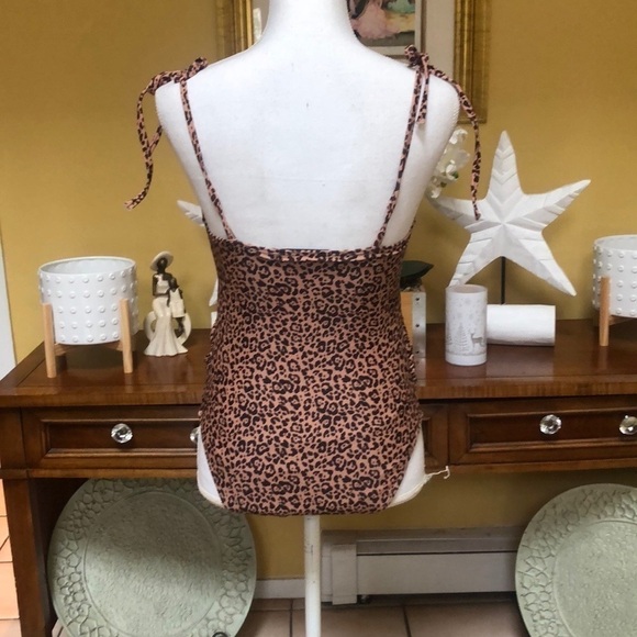 Fashion Union Maternity Animal Print Tie Shoulder Keyhole Detail Swimsuit Size 6 - Picture 9 of 16